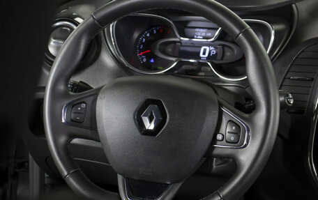 Renault Kaptur I рестайлинг, 2017 год, 1 555 000 рублей, 13 фотография