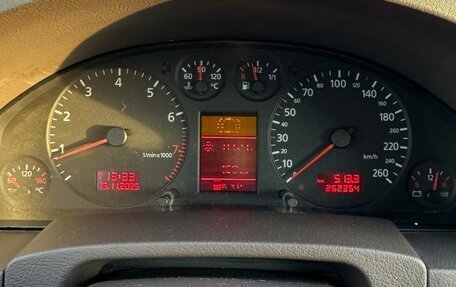 Audi A6, 2000 год, 550 000 рублей, 15 фотография