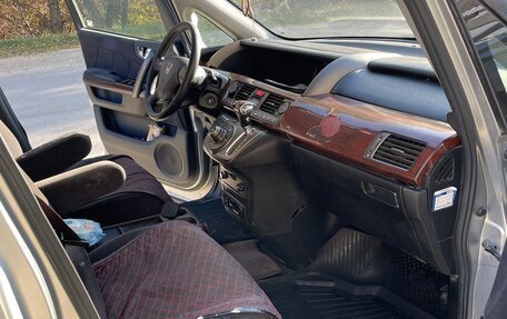 Honda Elysion I, 2006 год, 620 000 рублей, 5 фотография