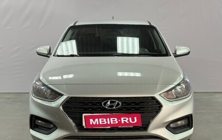 Hyundai Solaris II рестайлинг, 2017 год, 1 114 000 рублей, 2 фотография