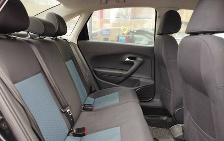 Volkswagen Polo VI (EU Market), 2013 год, 890 000 рублей, 11 фотография