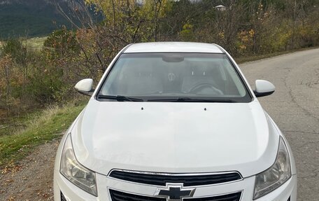 Chevrolet Cruze II, 2014 год, 830 000 рублей, 2 фотография