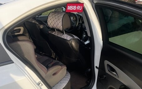 Chevrolet Cruze II, 2014 год, 830 000 рублей, 16 фотография