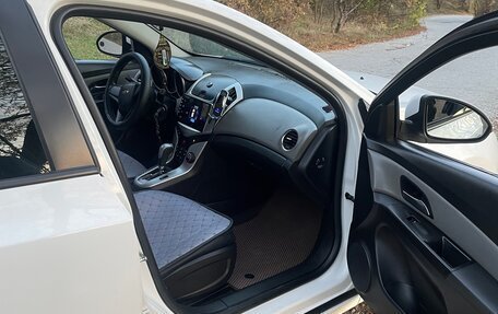 Chevrolet Cruze II, 2014 год, 830 000 рублей, 22 фотография