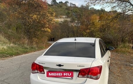 Chevrolet Cruze II, 2014 год, 830 000 рублей, 21 фотография