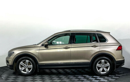 Volkswagen Tiguan II, 2017 год, 2 697 000 рублей, 8 фотография