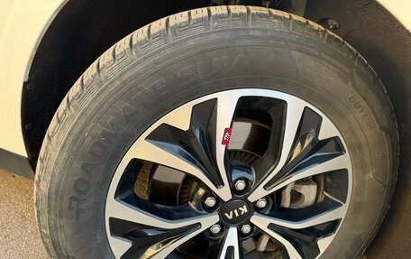 KIA Carnival, 2021 год, 3 850 000 рублей, 15 фотография