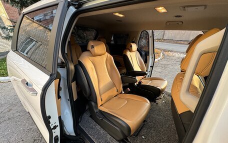 KIA Carnival, 2021 год, 3 850 000 рублей, 27 фотография