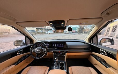 KIA Carnival, 2021 год, 3 850 000 рублей, 31 фотография