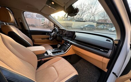 KIA Carnival, 2021 год, 3 850 000 рублей, 38 фотография