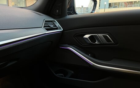 BMW 3 серия, 2020 год, 3 050 000 рублей, 10 фотография