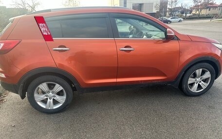 KIA Sportage III, 2010 год, 1 650 000 рублей, 2 фотография