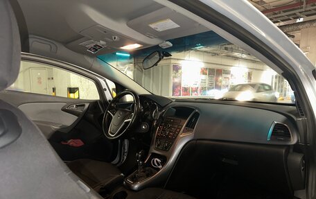 Opel Astra J, 2013 год, 1 000 000 рублей, 9 фотография