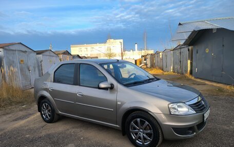 Renault Logan I, 2011 год, 500 000 рублей, 1 фотография