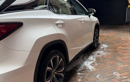 Lexus RX IV рестайлинг, 2017 год, 4 500 000 рублей, 6 фотография