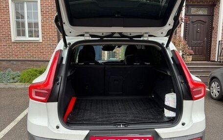 Volvo XC40 I, 2019 год, 3 000 000 рублей, 4 фотография