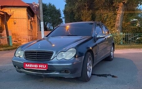 Mercedes-Benz C-Класс, 2004 год, 350 000 рублей, 7 фотография