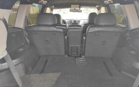 Toyota Highlander III, 2011 год, 1 850 000 рублей, 8 фотография