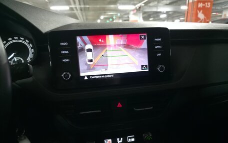 Skoda Rapid II, 2021 год, 1 600 000 рублей, 14 фотография