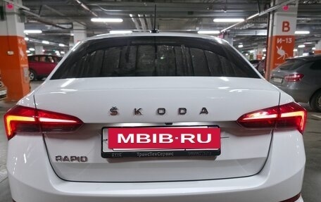 Skoda Rapid II, 2021 год, 1 600 000 рублей, 10 фотография