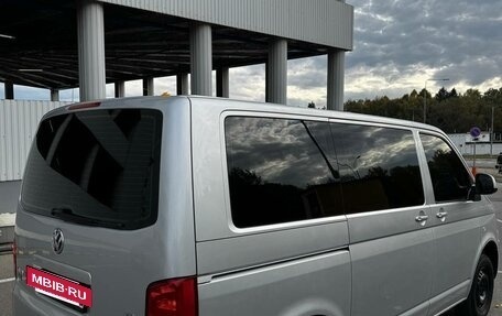 Volkswagen Caravelle T5, 2013 год, 2 100 000 рублей, 6 фотография