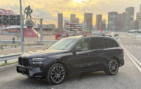 BMW X7, 2024 год, 15 000 000 рублей, 5 фотография