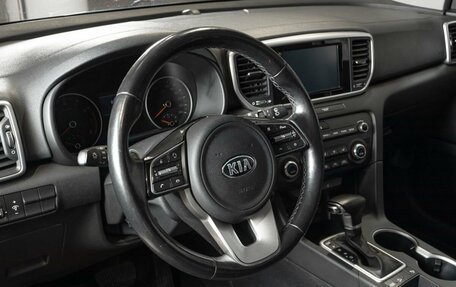 KIA Sportage IV рестайлинг, 2019 год, 2 300 200 рублей, 3 фотография