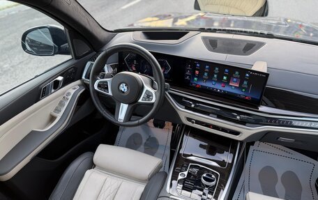 BMW X7, 2024 год, 15 000 000 рублей, 25 фотография