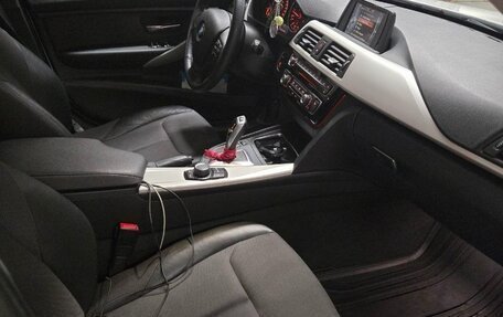 BMW 3 серия, 2016 год, 2 135 000 рублей, 9 фотография