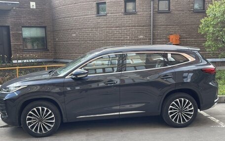 CheryExeed TXL, 2022 год, 2 400 000 рублей, 3 фотография