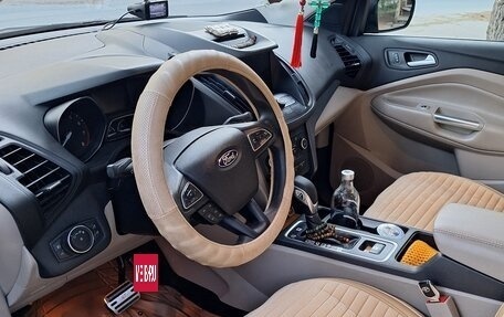 Ford Escape III, 2018 год, 1 800 000 рублей, 13 фотография