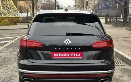Volkswagen Touareg III, 2020 год, 5 800 000 рублей, 5 фотография