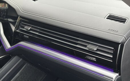 Volkswagen Touareg III, 2020 год, 5 800 000 рублей, 12 фотография