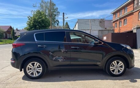 KIA Sportage IV рестайлинг, 2017 год, 1 790 000 рублей, 4 фотография