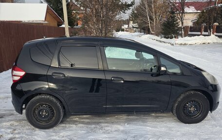 Honda Fit III, 2009 год, 800 000 рублей, 7 фотография