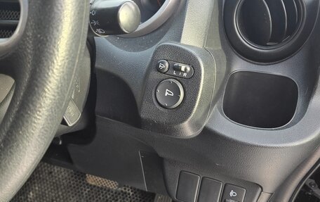 Honda Fit III, 2009 год, 800 000 рублей, 20 фотография