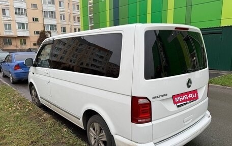 Volkswagen Multivan T6 рестайлинг, 2018 год, 5 500 000 рублей, 5 фотография