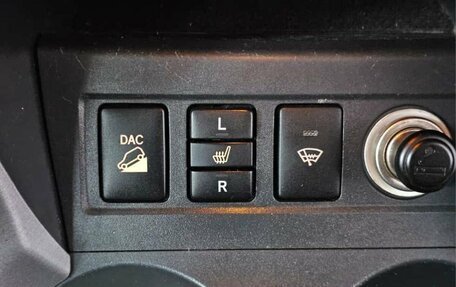 Toyota RAV4, 2007 год, 1 488 000 рублей, 22 фотография