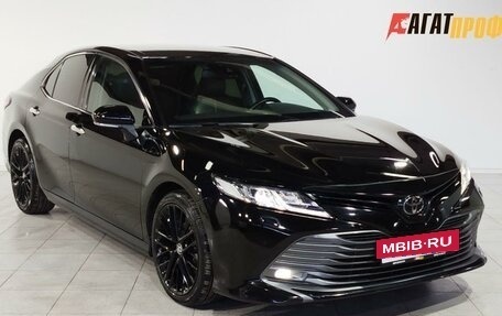 Toyota Camry, 2019 год, 2 900 000 рублей, 3 фотография