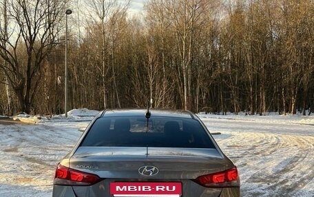 Hyundai Solaris II рестайлинг, 2021 год, 1 500 000 рублей, 5 фотография