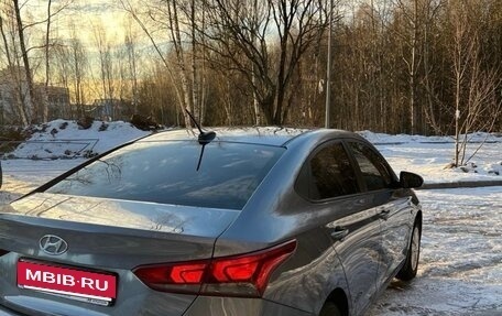 Hyundai Solaris II рестайлинг, 2021 год, 1 500 000 рублей, 7 фотография