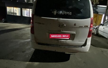 Hyundai Grand Starex Grand Starex I рестайлинг 2, 2008 год, 690 000 рублей, 4 фотография