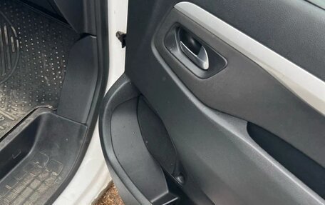 Peugeot Traveller I, 2019 год, 1 550 000 рублей, 6 фотография