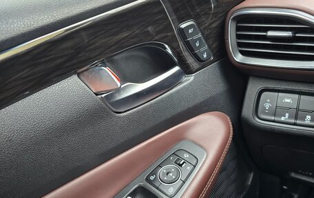 Hyundai Santa Fe IV, 2019 год, 3 100 000 рублей, 18 фотография