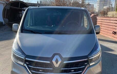 Renault Trafic, 2020 год, 3 150 000 рублей, 1 фотография