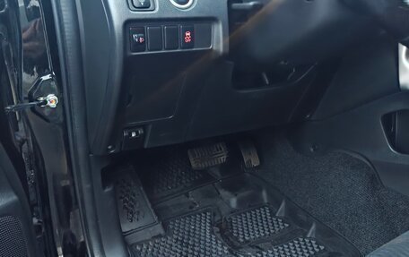 Mitsubishi Pajero Sport III рестайлинг, 2018 год, 2 950 000 рублей, 21 фотография