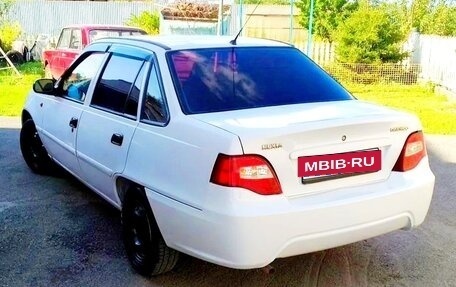 Daewoo Nexia I рестайлинг, 2012 год, 235 000 рублей, 3 фотография