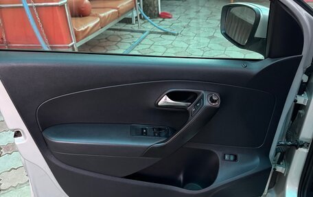 Volkswagen Polo VI (EU Market), 2012 год, 740 000 рублей, 6 фотография