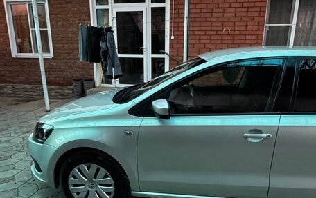 Volkswagen Polo VI (EU Market), 2012 год, 740 000 рублей, 5 фотография