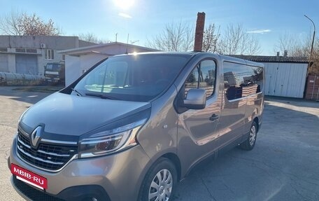 Renault Trafic, 2020 год, 3 150 000 рублей, 2 фотография